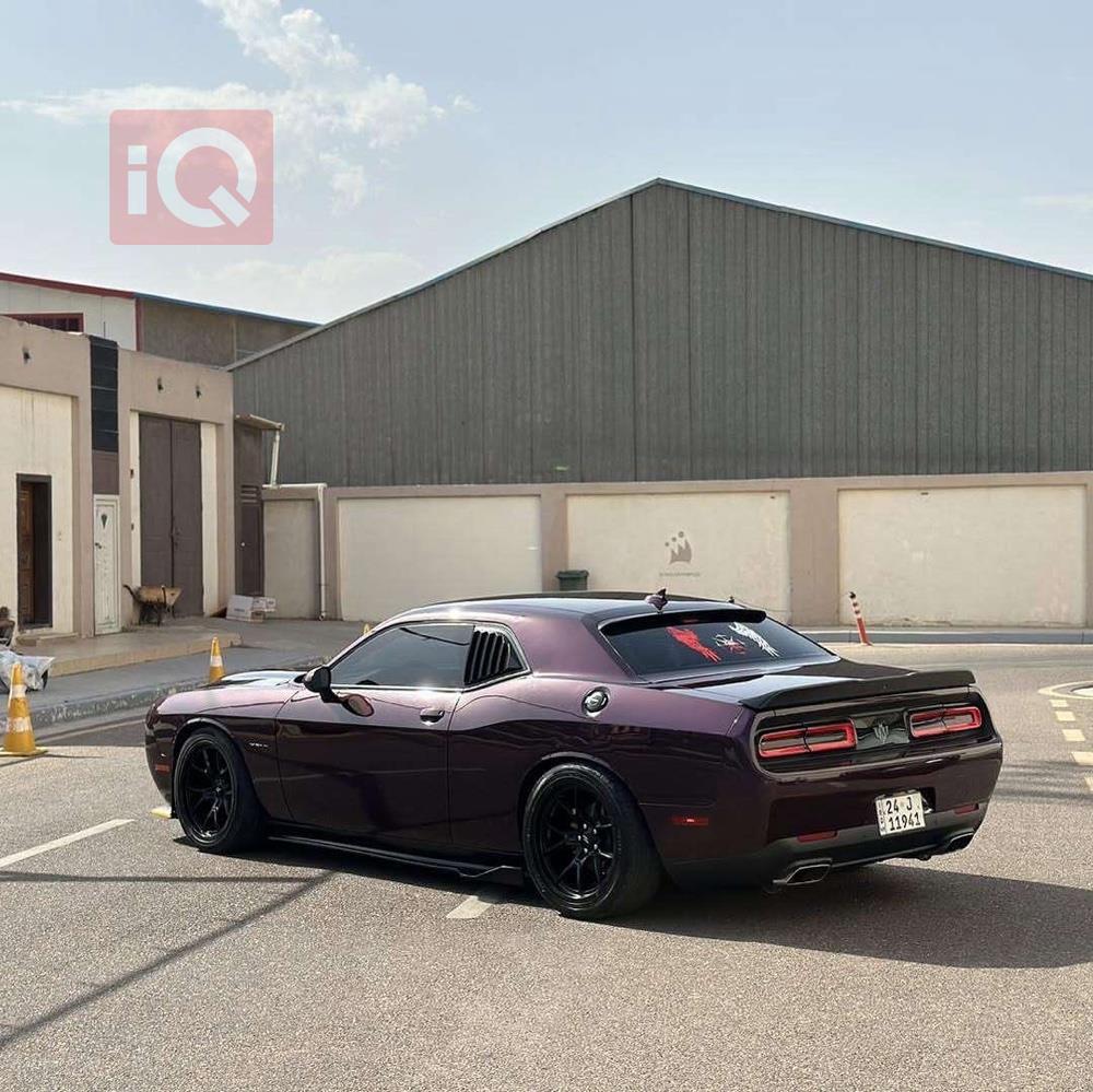 Dodge Challenger